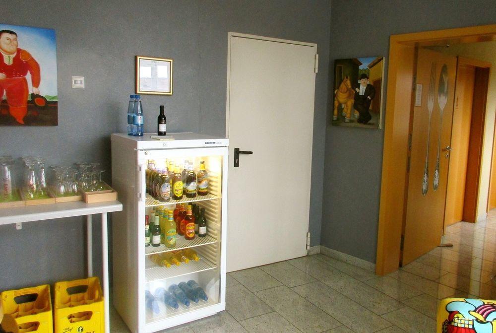 深兹穗纳餐厅酒店 辛斯海姆 外观 照片